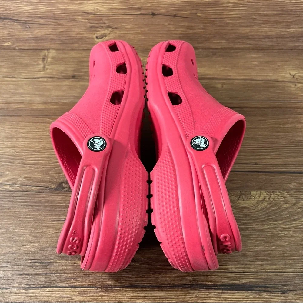 CROCS Classic Slip-On Clogs Women’s Size 8 Shoes - Picture 3 of 9